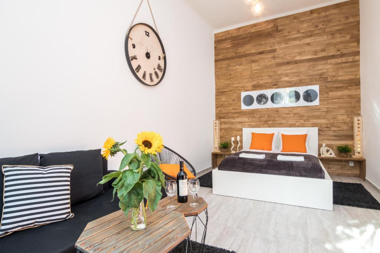Cracow Best Location Apartment With Garden By Cozyplace كراكوفيا المظهر الخارجي الصورة