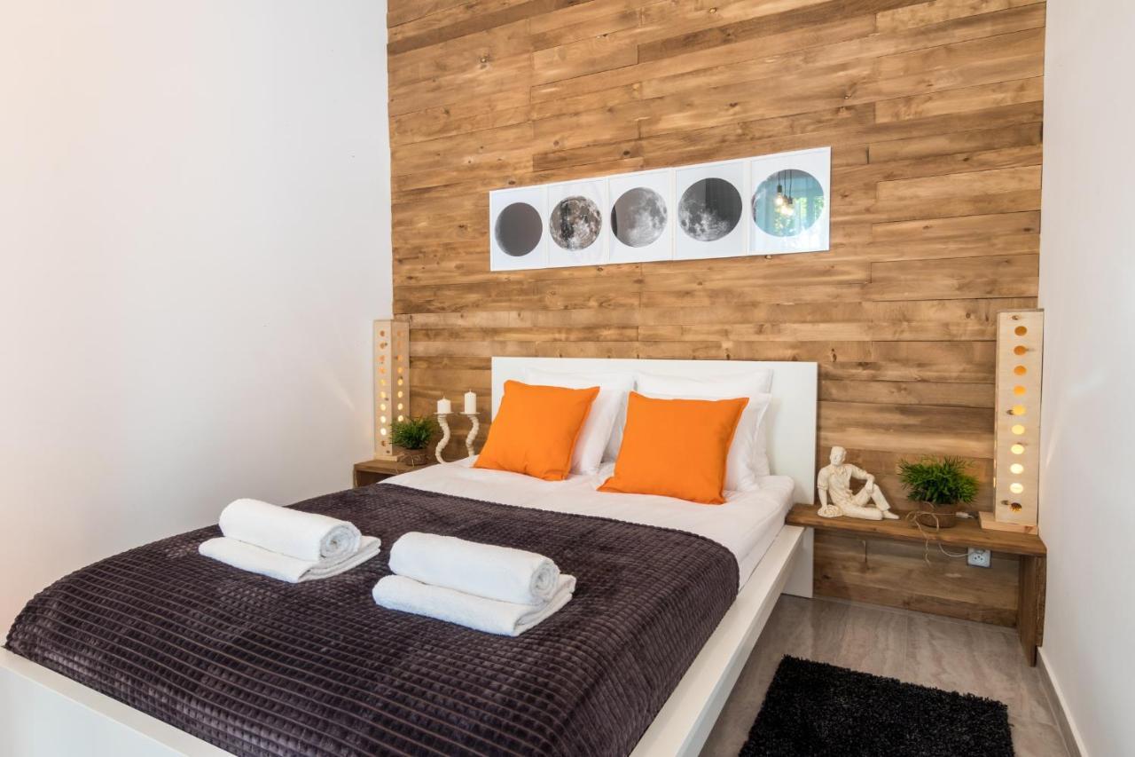 Cracow Best Location Apartment With Garden By Cozyplace كراكوفيا المظهر الخارجي الصورة